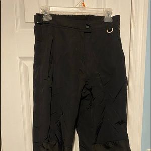 Womens size Small black SKI / SNOWBOARD PANTS